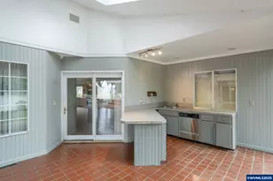 524 Clarmount Ct NW, Salem, OR 97304 - Photo 46