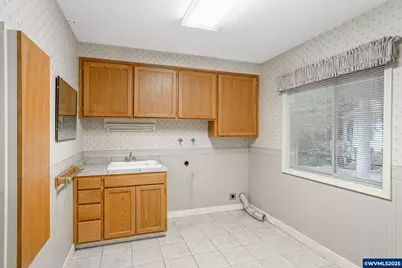 524 Clarmount Ct NW, Salem, OR 97304 - Photo 14