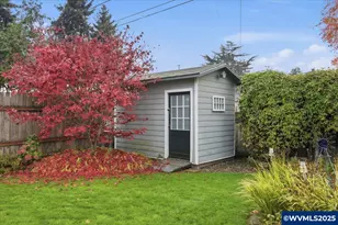 1725 24th St NE, Salem, OR 97301 - Photo 36