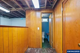 1725 24th St NE, Salem, OR 97301 - Photo 30