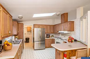 32981 Mt Pleasant Rd, Lebanon, OR 97355 - Photo 6