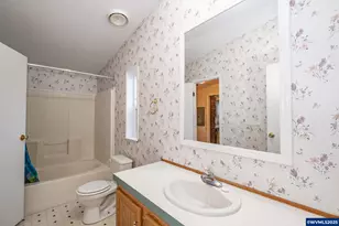 32981 Mt Pleasant Rd, Lebanon, OR 97355 - Photo 8