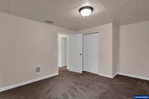 650 Tangent St, Lebanon, OR 97355 - Photo 20