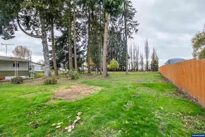 32300 Old Oak Dr, Tangent, OR 97389 - Photo 42