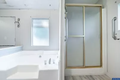 32300 Old Oak Dr, Tangent, OR 97389 - Photo 22