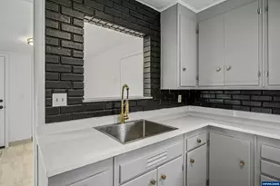 1885 Garfield St NE, Salem, OR 97301 - Photo 14