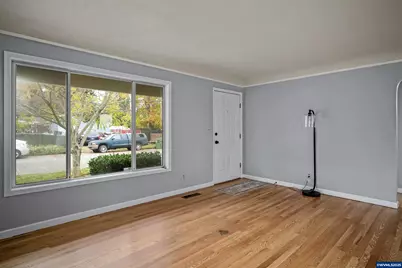 1885 Garfield St NE, Salem, OR 97301 - Photo 8