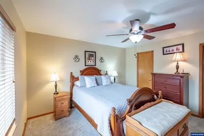 1417 47th Av, Sweet Home, OR 97386 - Photo 12