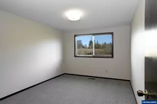 4904 Springhill Dr NW, Albany, OR 97321 - Photo 12
