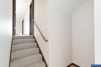 4904 Springhill Dr NW, Albany, OR 97321 - Photo 22