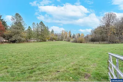 4904 Springhill Dr NW, Albany, OR 97321 - Photo 28