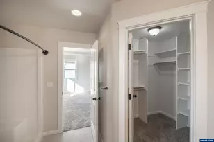 383 NW Denton Ave, Dallas, OR 97338 - Photo 30