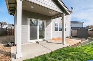 383 NW Denton Ave, Dallas, OR 97338 - Photo 40