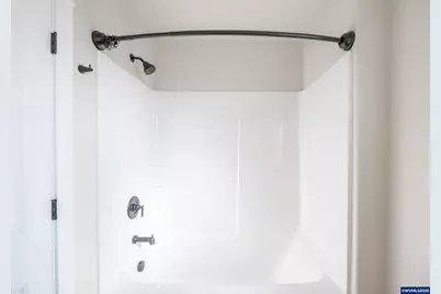 383 NW Denton Av, Dallas, OR 97338 - Photo 36