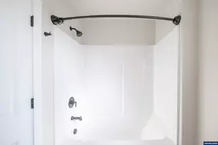 383 NW Denton Ave, Dallas, OR 97338 - Photo 36