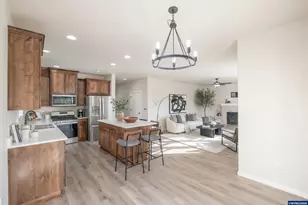 383 NW Denton Ave, Dallas, OR 97338 - Photo 8