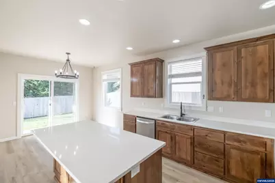 383 NW Denton Av, Dallas, OR 97338 - Photo 14