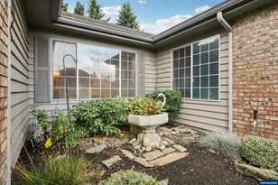 542 Fountain Ct N, Keizer, OR 97303 - Photo 4