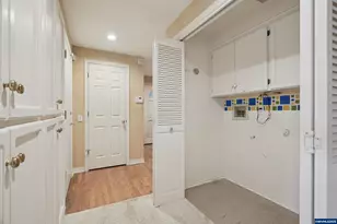 542 Fountain Ct N, Keizer, OR 97303 - Photo 10