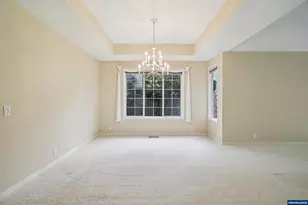 542 Fountain Ct N, Keizer, OR 97303 - Photo 16