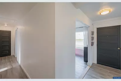 160 Tangent St, Lebanon, OR 97355 - Photo 22