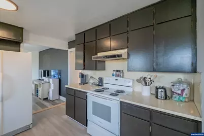 160 Tangent St, Lebanon, OR 97355 - Photo 18