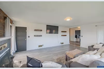 160 Tangent St, Lebanon, OR 97355 - Photo 12