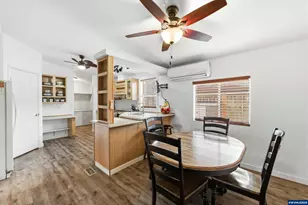 260 21st Av SE, Albany, OR 97322 - Photo 12