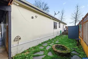 260 21st Av SE, Albany, OR 97322 - Photo 30