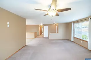 3419 Knoll Dr, Newberg, OR 97132 - Photo 10