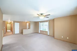 3419 Knoll Dr, Newberg, OR 97132 - Photo 8