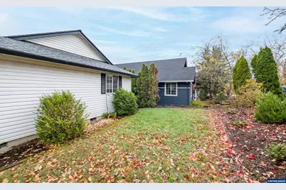 3419 Knoll Dr, Newberg, OR 97132 - Photo 46