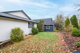 3419 Knoll Dr, Newberg, OR 97132 - Photo 46