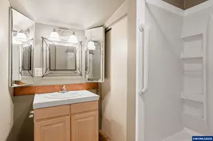 1116 NE Irvine St, McMinnville, OR 97128 - Photo 18