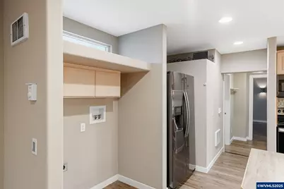 1116 NE Irvine St, McMinnville, OR 97128 - Photo 14