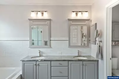 644 Creekside Dr SE, Salem, OR 97306 - Photo 38