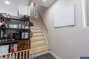 1060 15th St NE, Salem, OR 97301 - Photo 18