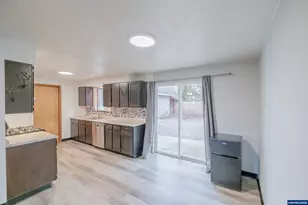 920 N 9th St, Aumsville, OR 97325 - Photo 10