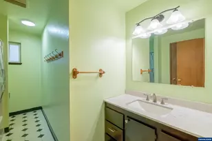 920 N 9th St, Aumsville, OR 97325 - Photo 20