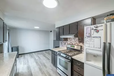 920 N 9th St, Aumsville, OR 97325 - Photo 16