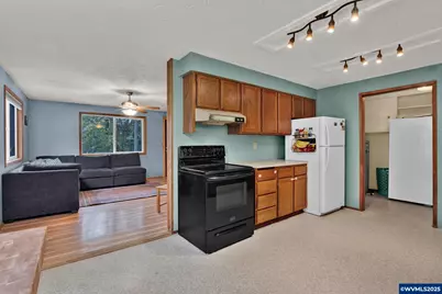 30450 Butte Creek Rd, Lebanon, OR 97355 - Photo 8