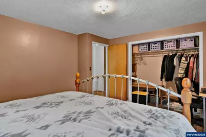 30450 Butte Creek Rd, Lebanon, OR 97355 - Photo 14