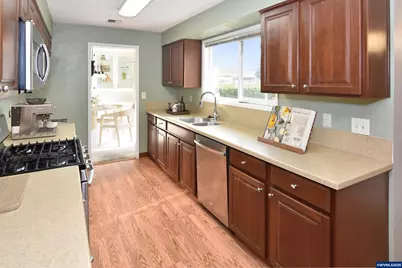 1124 Lakewood St SW, Albany, OR 97321 - Photo 10