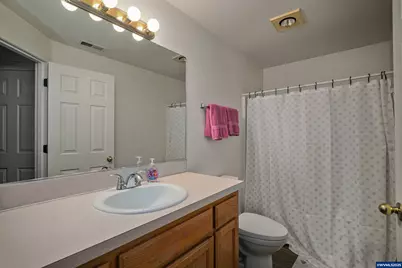 1625 SE Cortland (&amp; 1627) Av, Dallas, OR 97338 - Photo 8