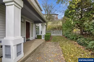 541 Inverness Dr SE, Salem, OR 97306 - Photo 4