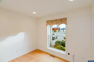 6683 Brookhollow Ct NE, Keizer, OR 97303 - Photo 16