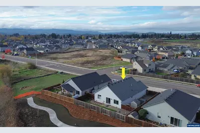 1871 SE Academy St, Dallas, OR 97338 - Photo 22