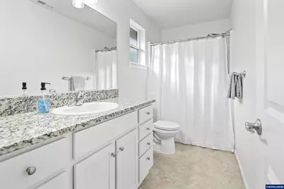 1871 SE Academy St, Dallas, OR 97338 - Photo 14