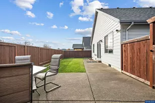 1871 SE Academy St, Dallas, OR 97338 - Photo 20