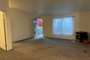 328 Aspen Dr, Aumsville, OR 97325 - Photo 4